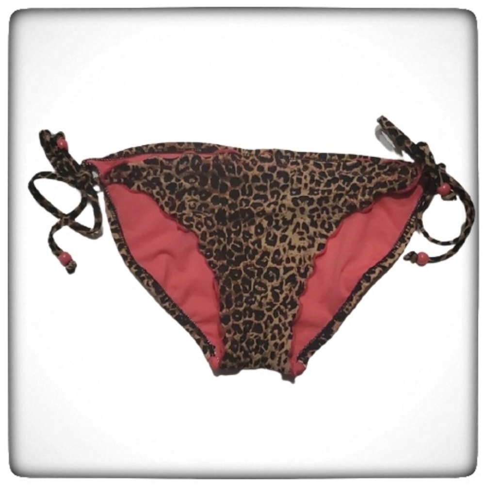 Cheetah Print Women Bikini Bottom-Size M